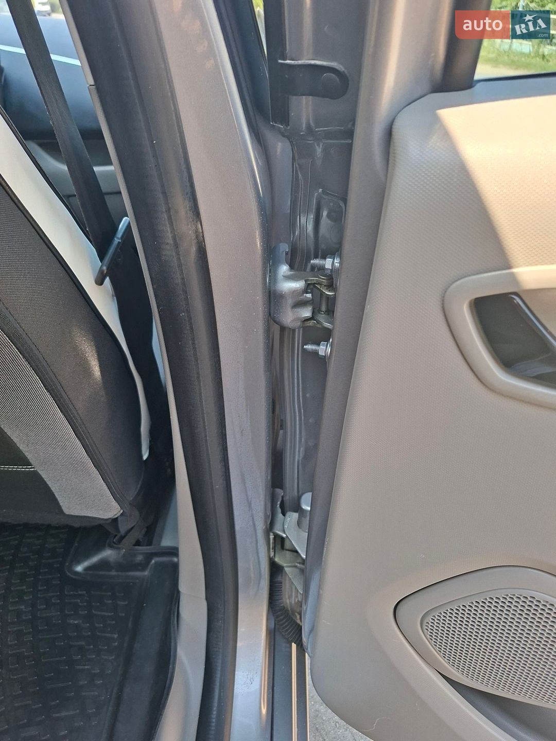 Renault Zoe 2014 VIN VF1AGVYA051937389 фото оголошення 15 з 44