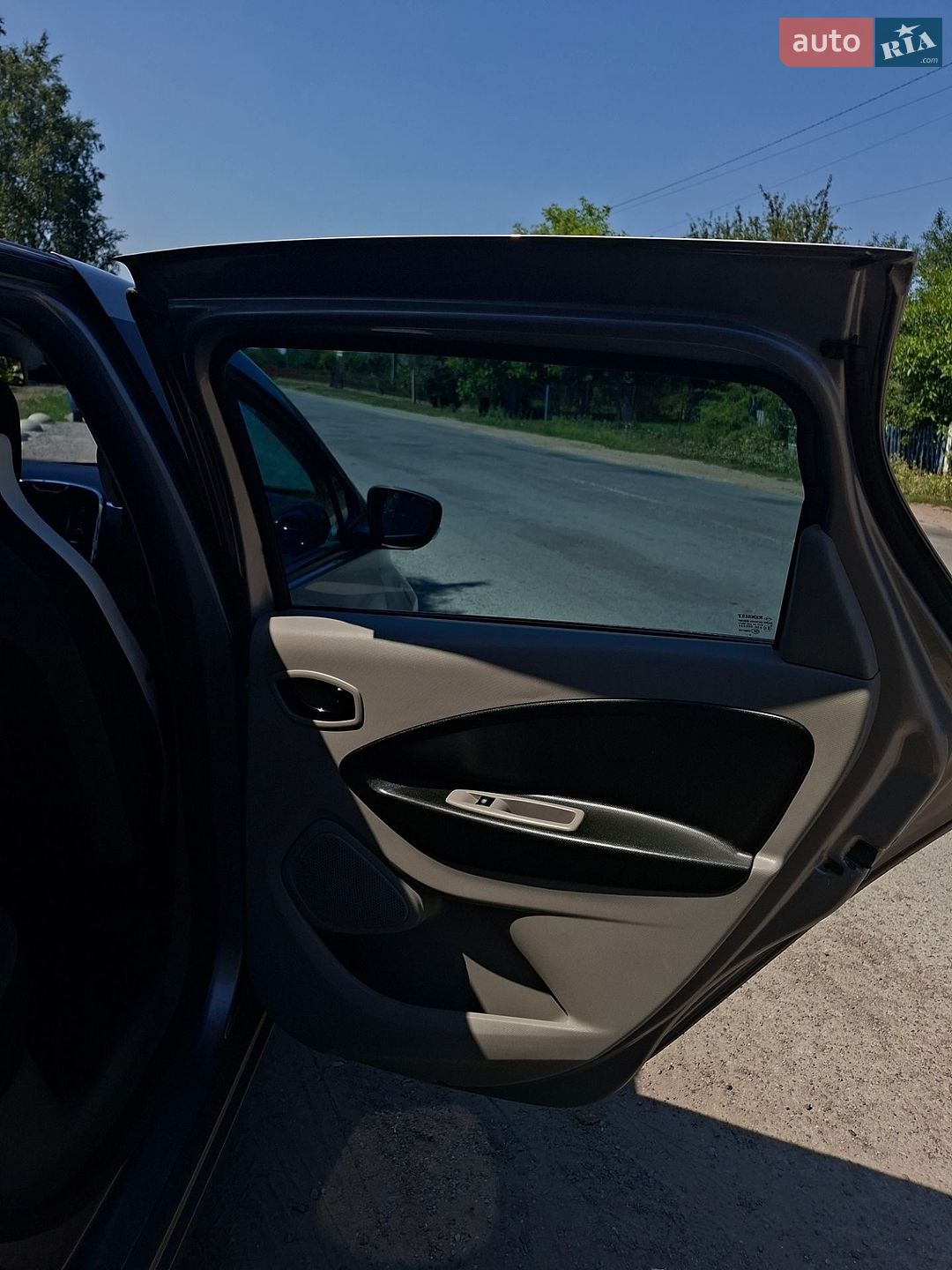 Renault Zoe 2014 VIN VF1AGVYA051937389 фото оголошення 20 з 44