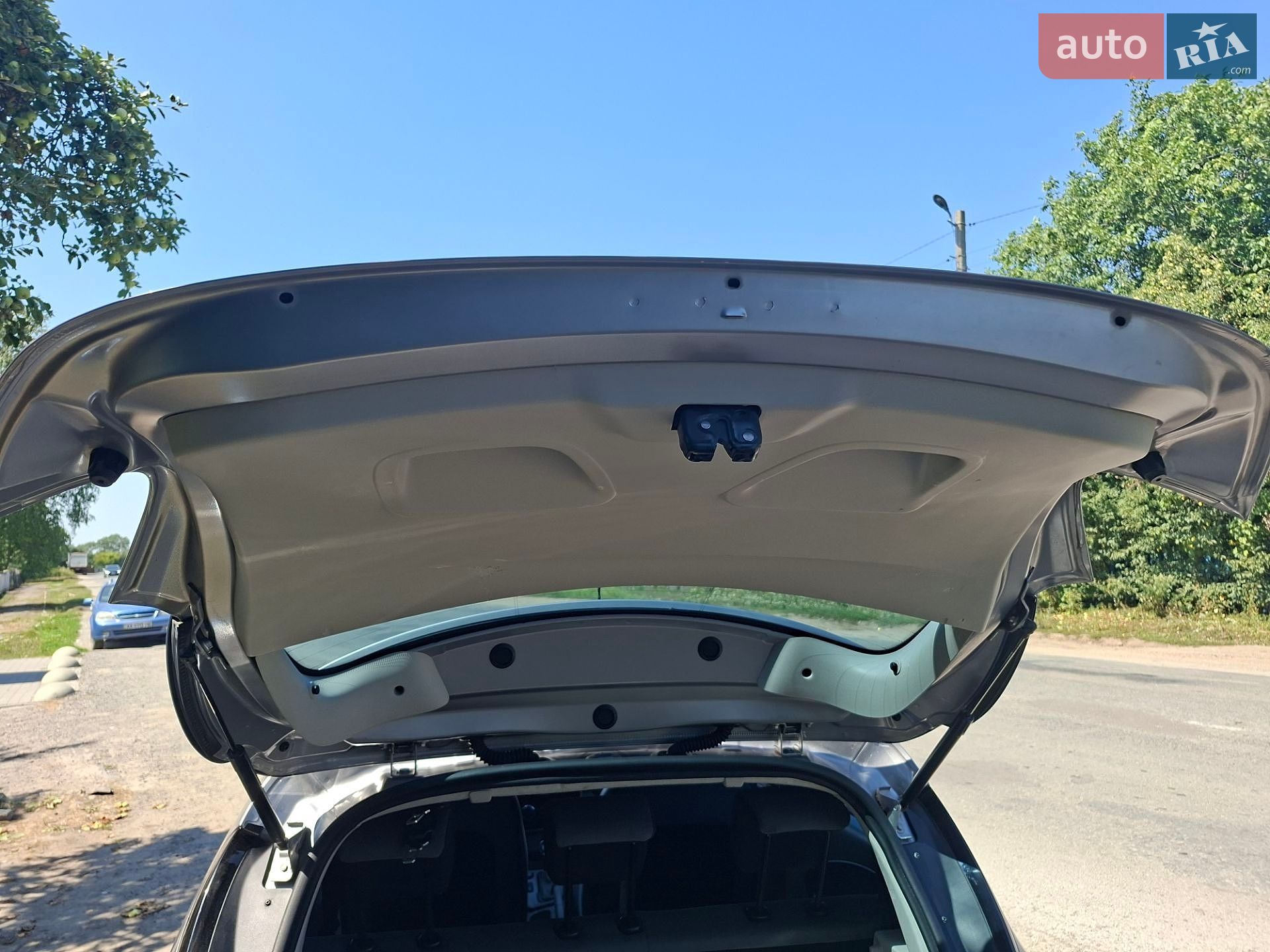 Renault Zoe 2014 VIN VF1AGVYA051937389 фото оголошення 41 з 44