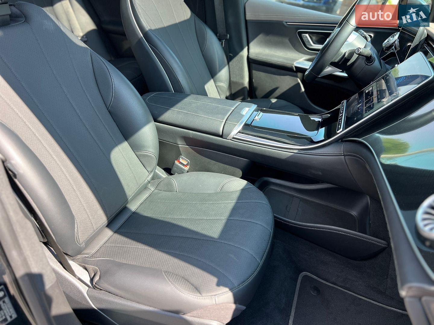 Mercedes-Benz EQE SUV 2024 VIN W1NGM1CB6PA038898 фото оголошення 27 з 33