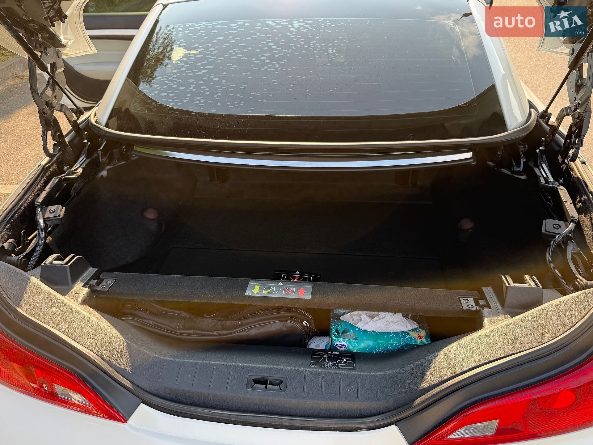 Infiniti Q60 2015 VIN JN1CV6FE8FM811229 фото оголошення 7 з 15