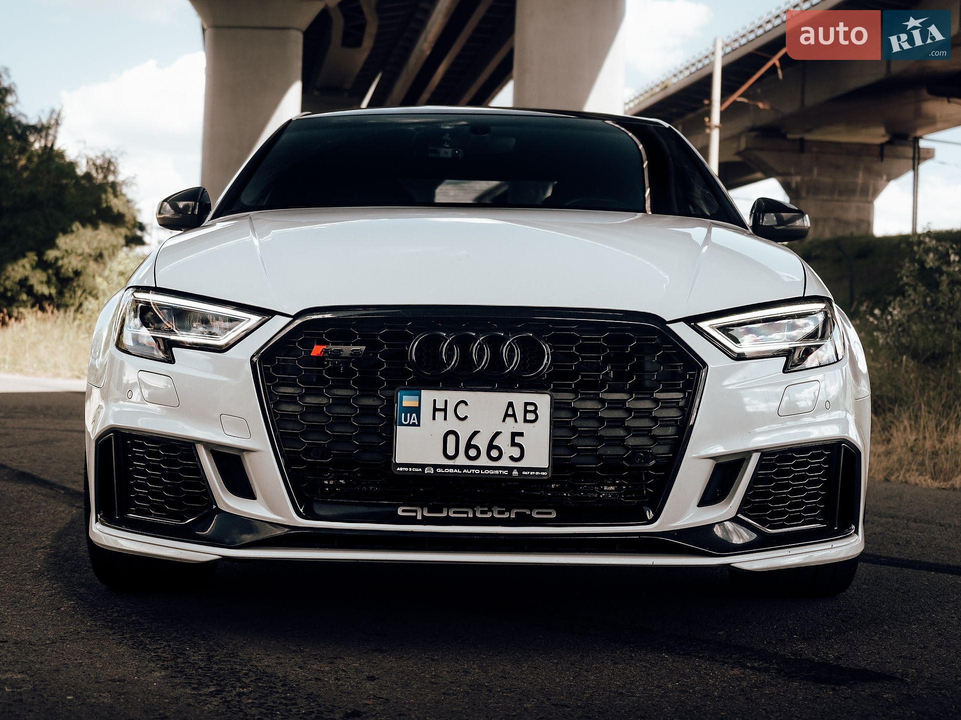 Audi RS3 2017 VIN WUABWGFF3J1900093 фото оголошення 3 з 56