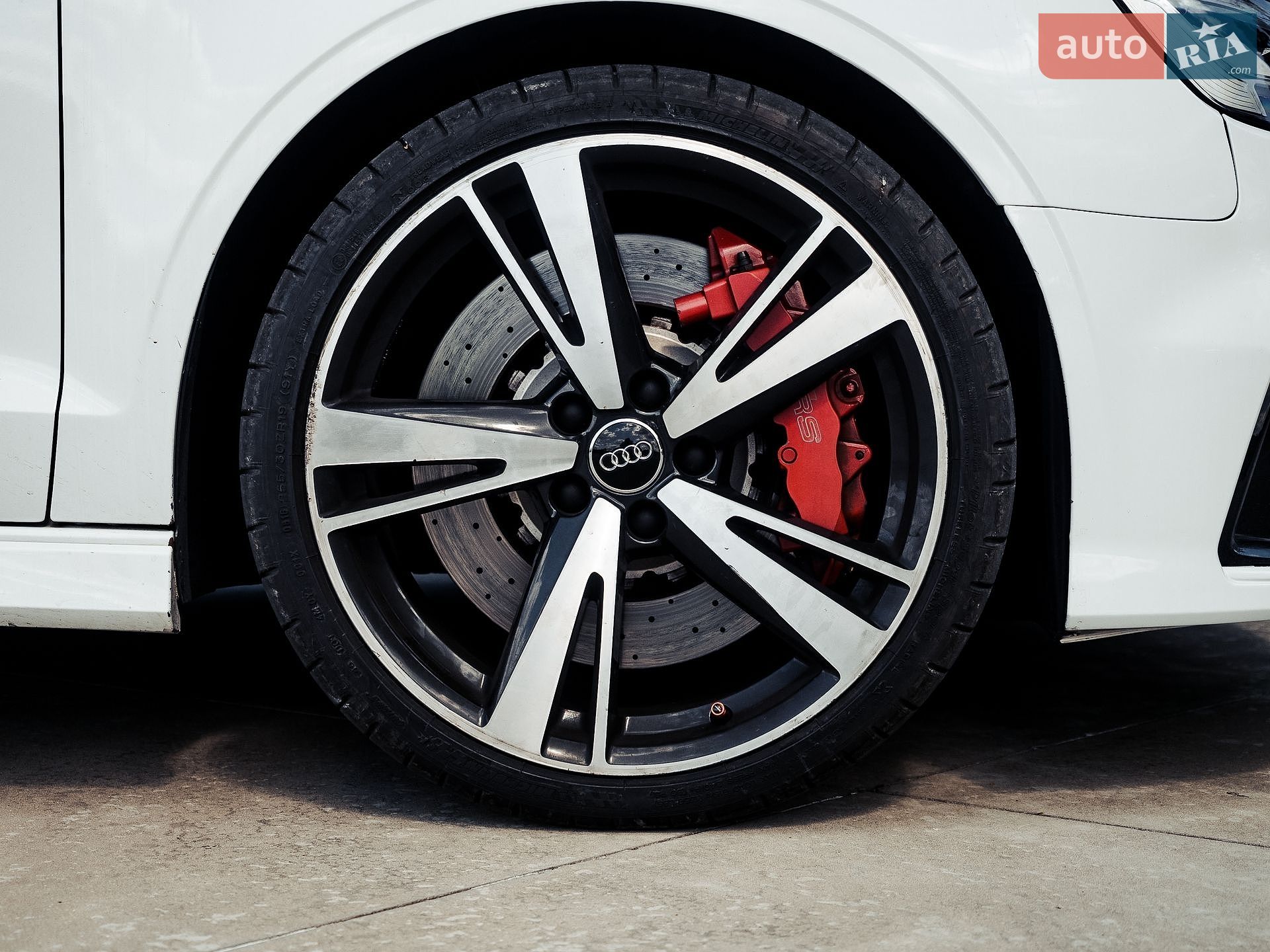 Audi RS3 2017 VIN WUABWGFF3J1900093 фото оголошення 15 з 56