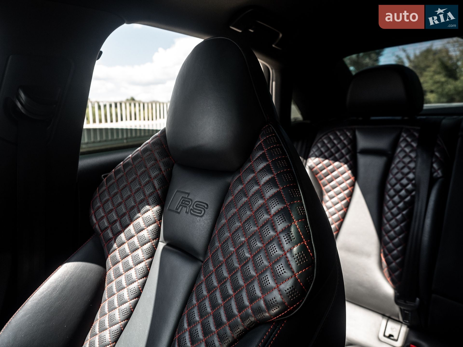 Audi RS3 2017 VIN WUABWGFF3J1900093 фото оголошення 33 з 56