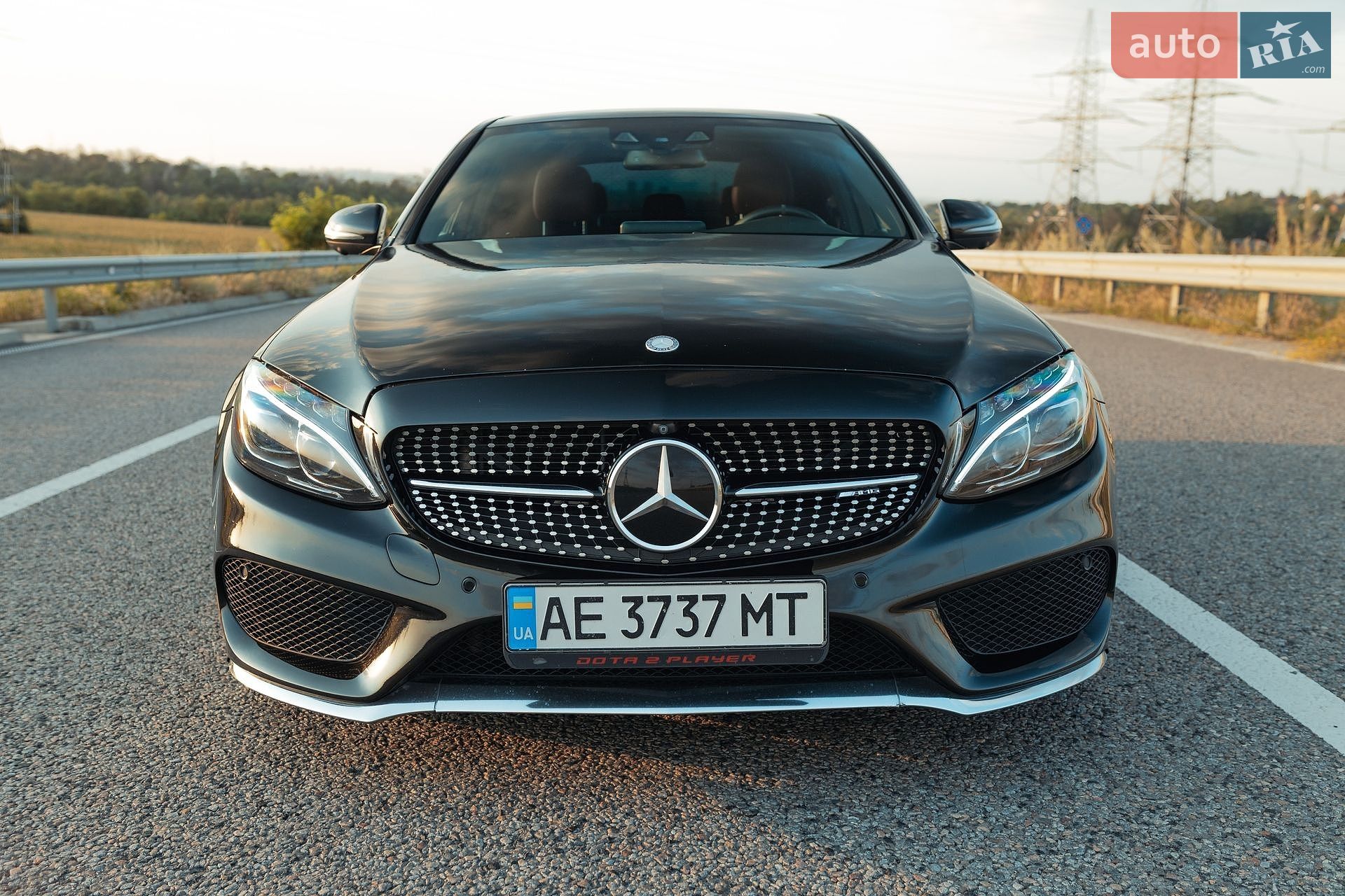 Mercedes-Benz C-Class 2017 VIN 55SWF6EBXJU255570 фото оголошення 8 з 51