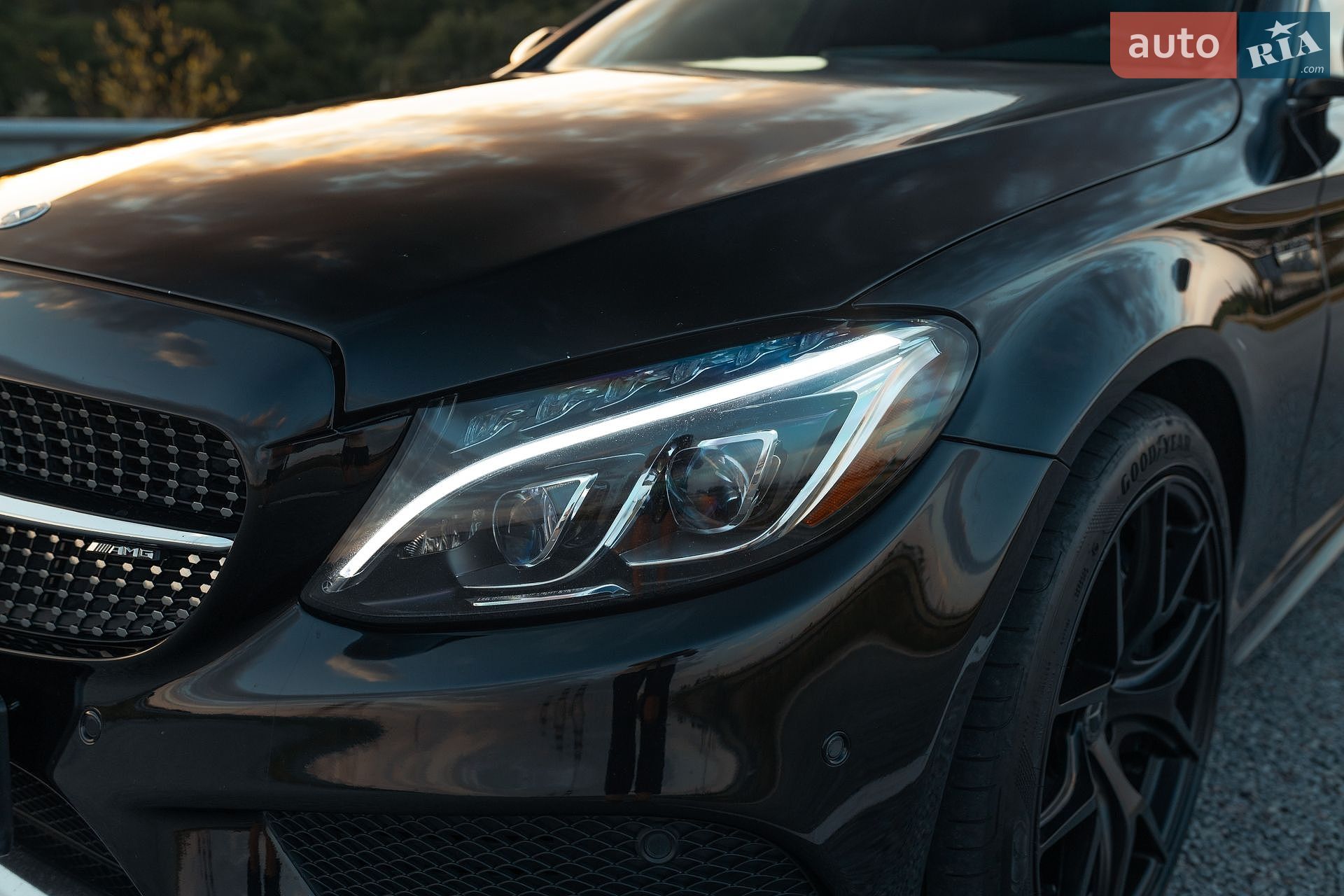 Mercedes-Benz C-Class 2017 VIN 55SWF6EBXJU255570 фото оголошення 22 з 51