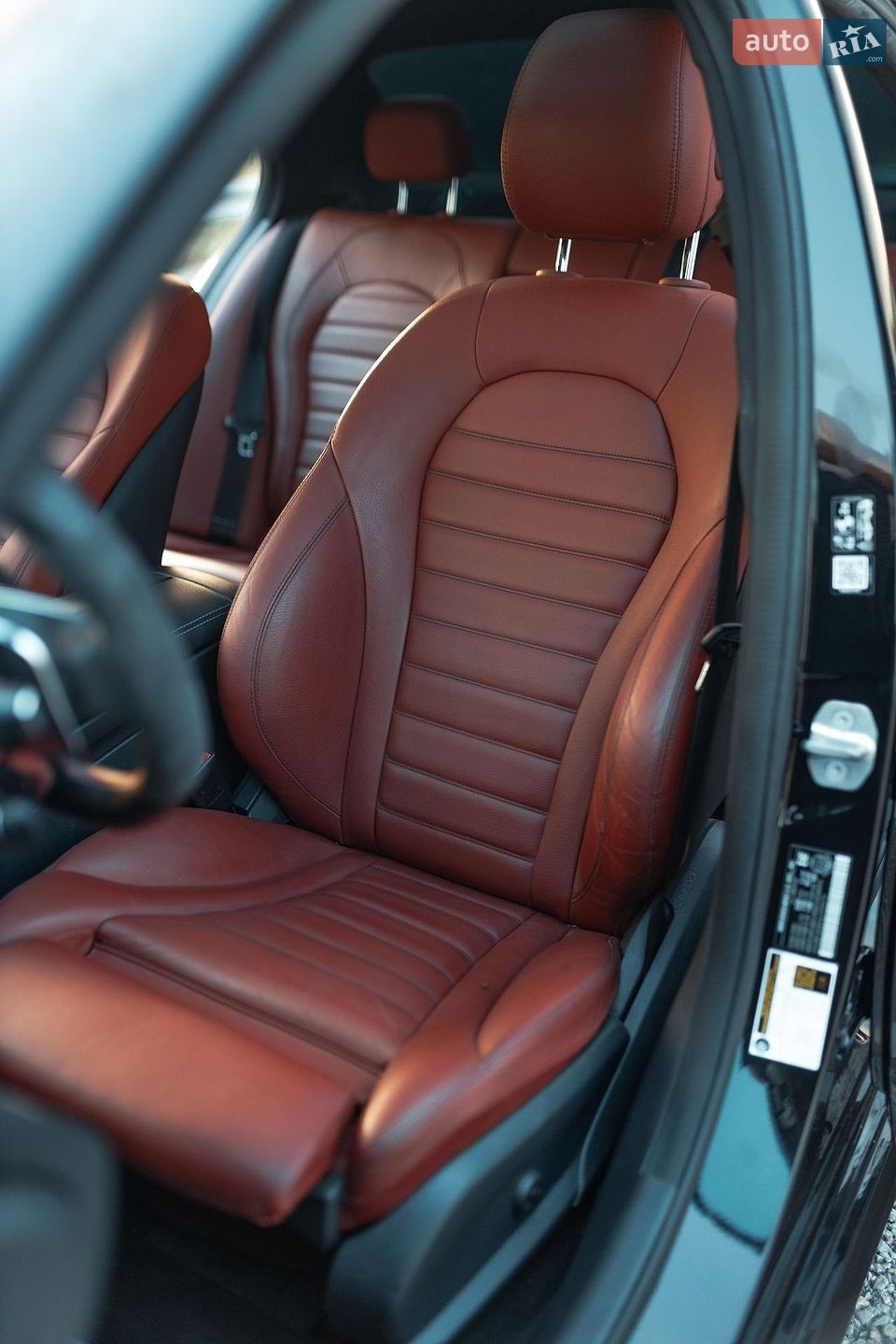 Mercedes-Benz C-Class 2017 VIN 55SWF6EBXJU255570 фото оголошення 25 з 51