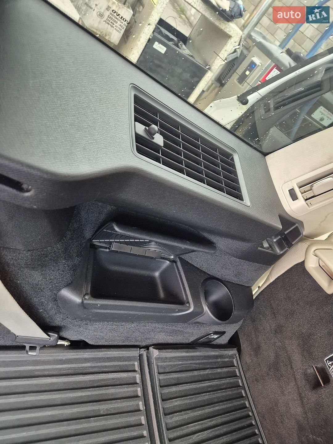 Volvo Xc90 2020 VIN YV4BR0CK0M1683293 фото оголошення 18 з 107
