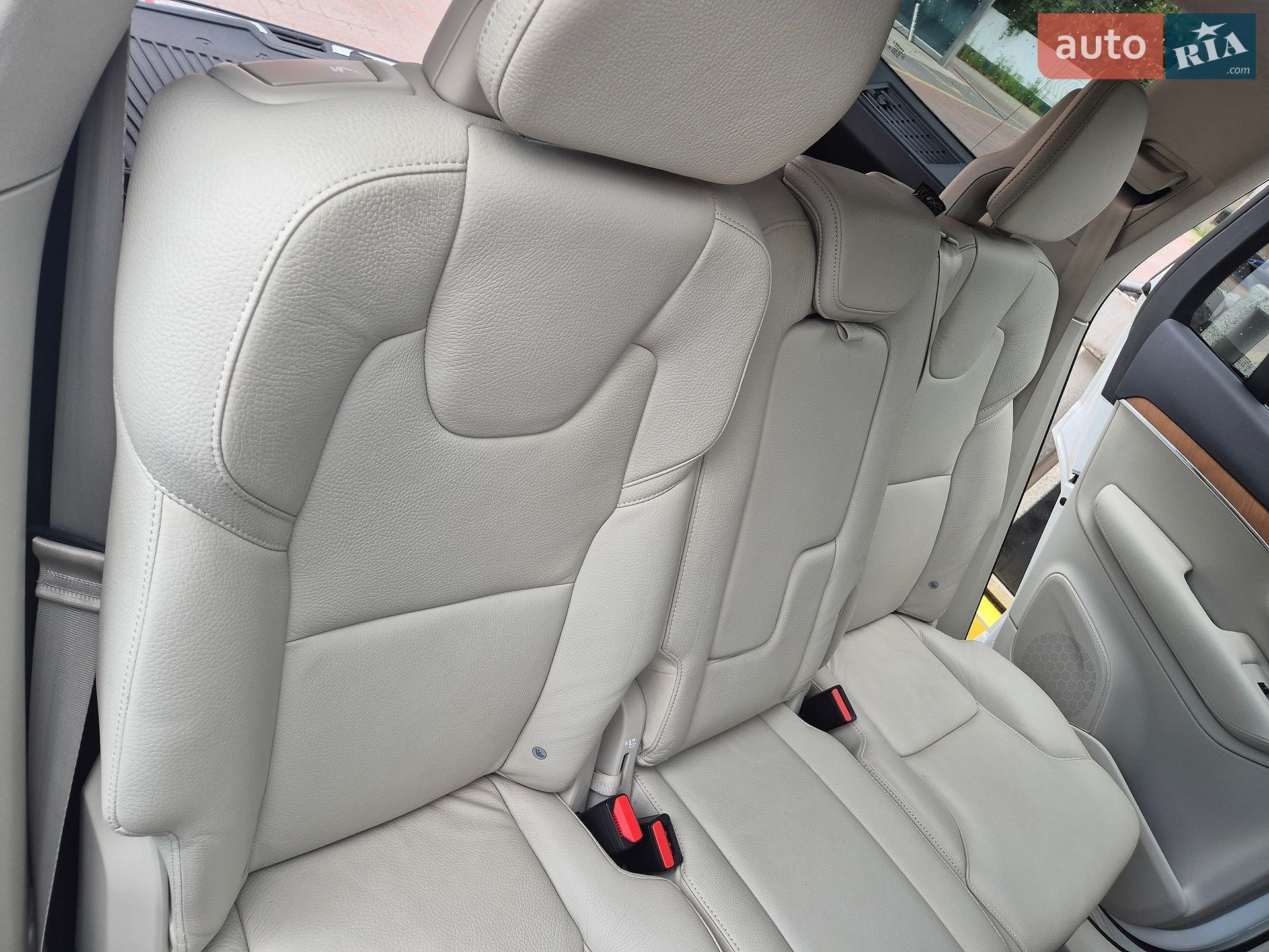 Volvo Xc90 2020 VIN YV4BR0CK0M1683293 фото оголошення 25 з 107