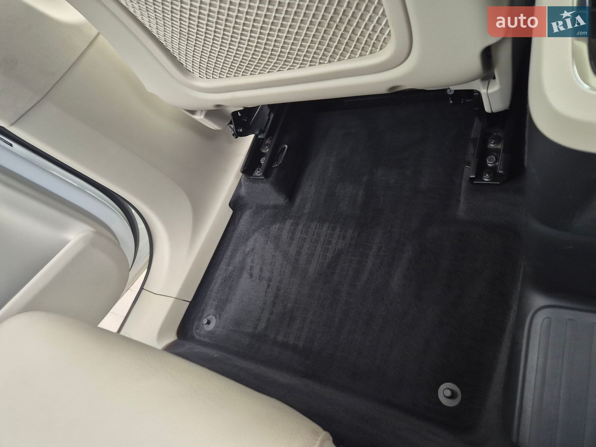 Volvo Xc90 2020 VIN YV4BR0CK0M1683293 фото оголошення 27 з 107
