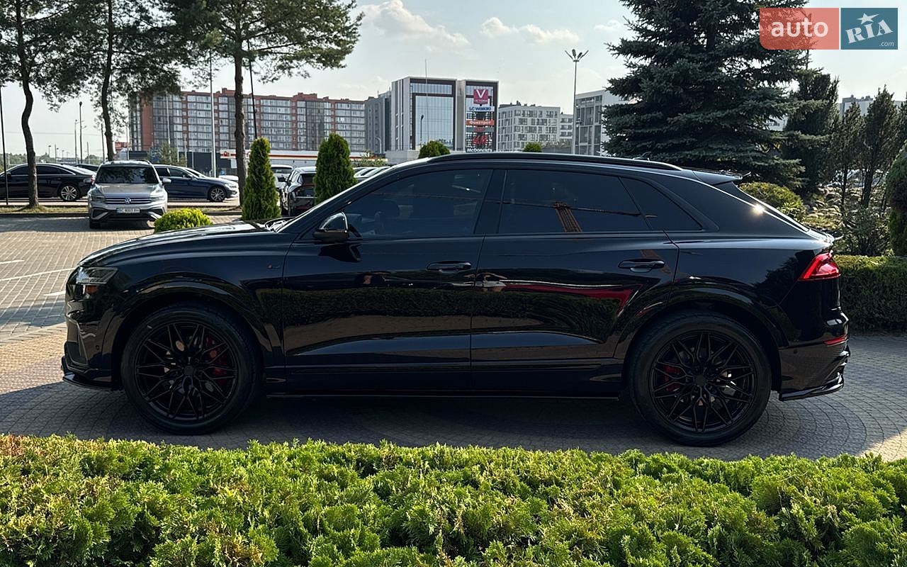 Audi Q8 2019 VIN WA1FVAF18LD010042 фото оголошення 5 з 40