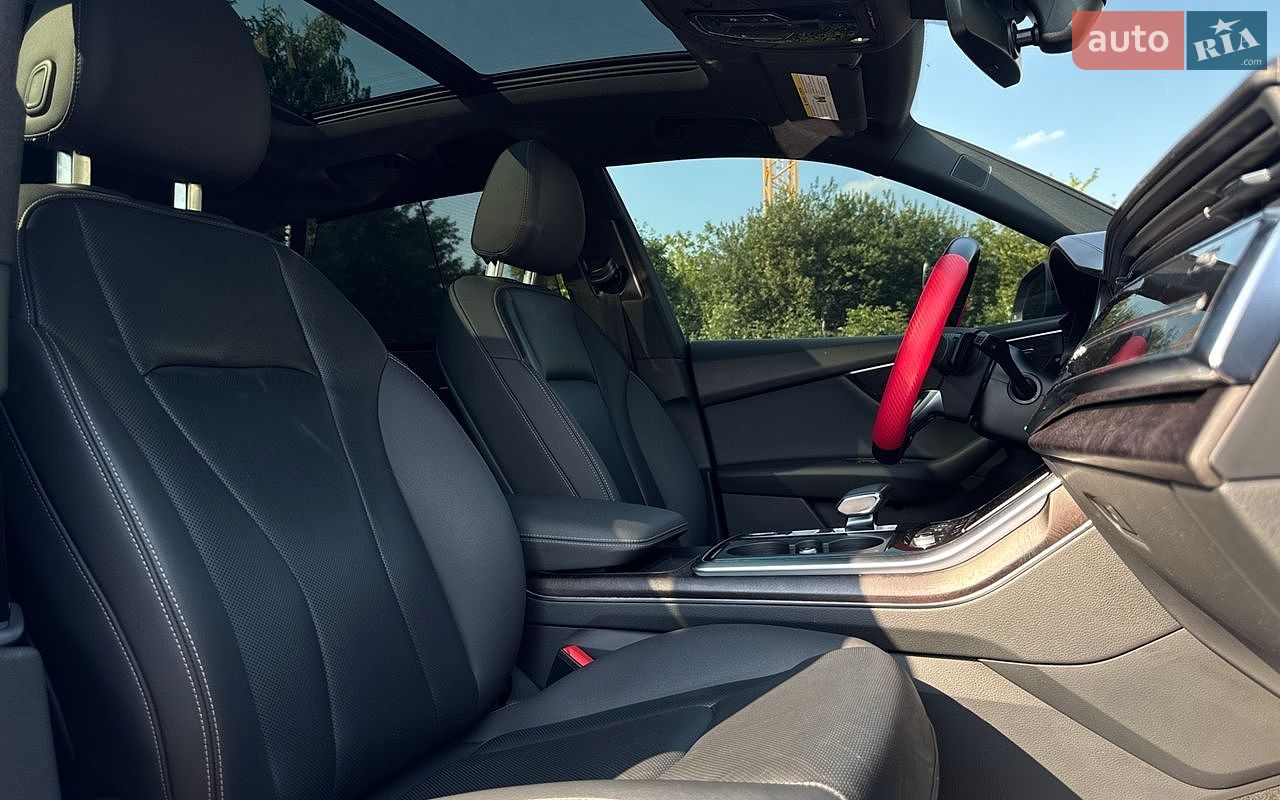 Audi Q8 2019 VIN WA1FVAF18LD010042 фото оголошення 30 з 40
