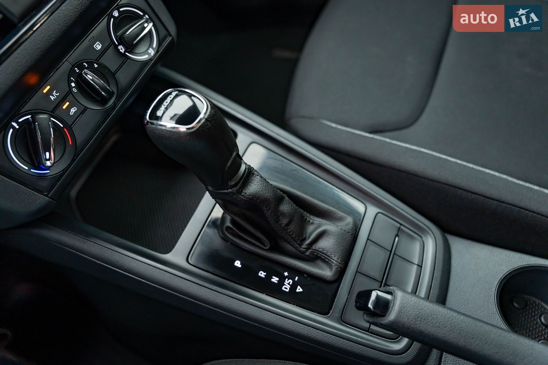 Skoda Kamiq 2021 VIN TMBGC4NW1M3147328 фото оголошення 18 з 20