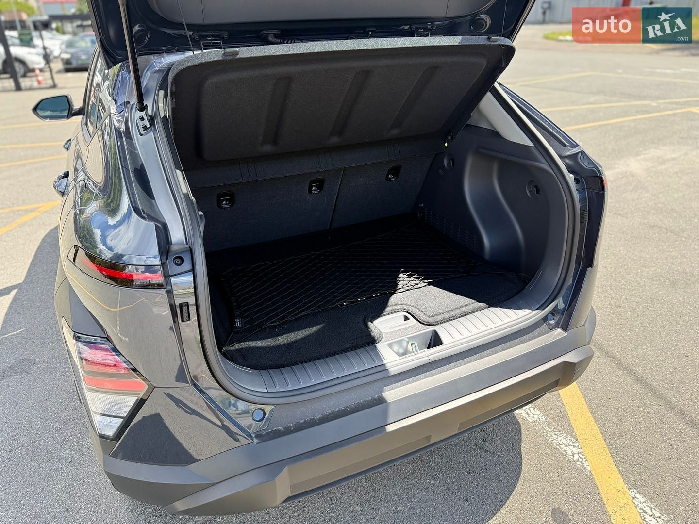 Hyundai Kona 2025 VIN KM8HB3AB8SU318681 фото оголошення 10 з 26