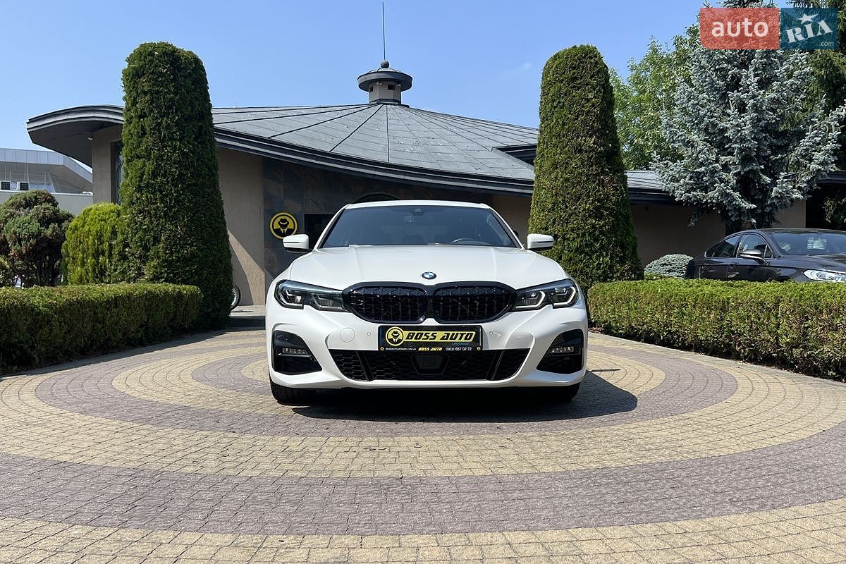 BMW 3 Series 2022 VIN WBA5V780208C54377 фото оголошення 2 з 24