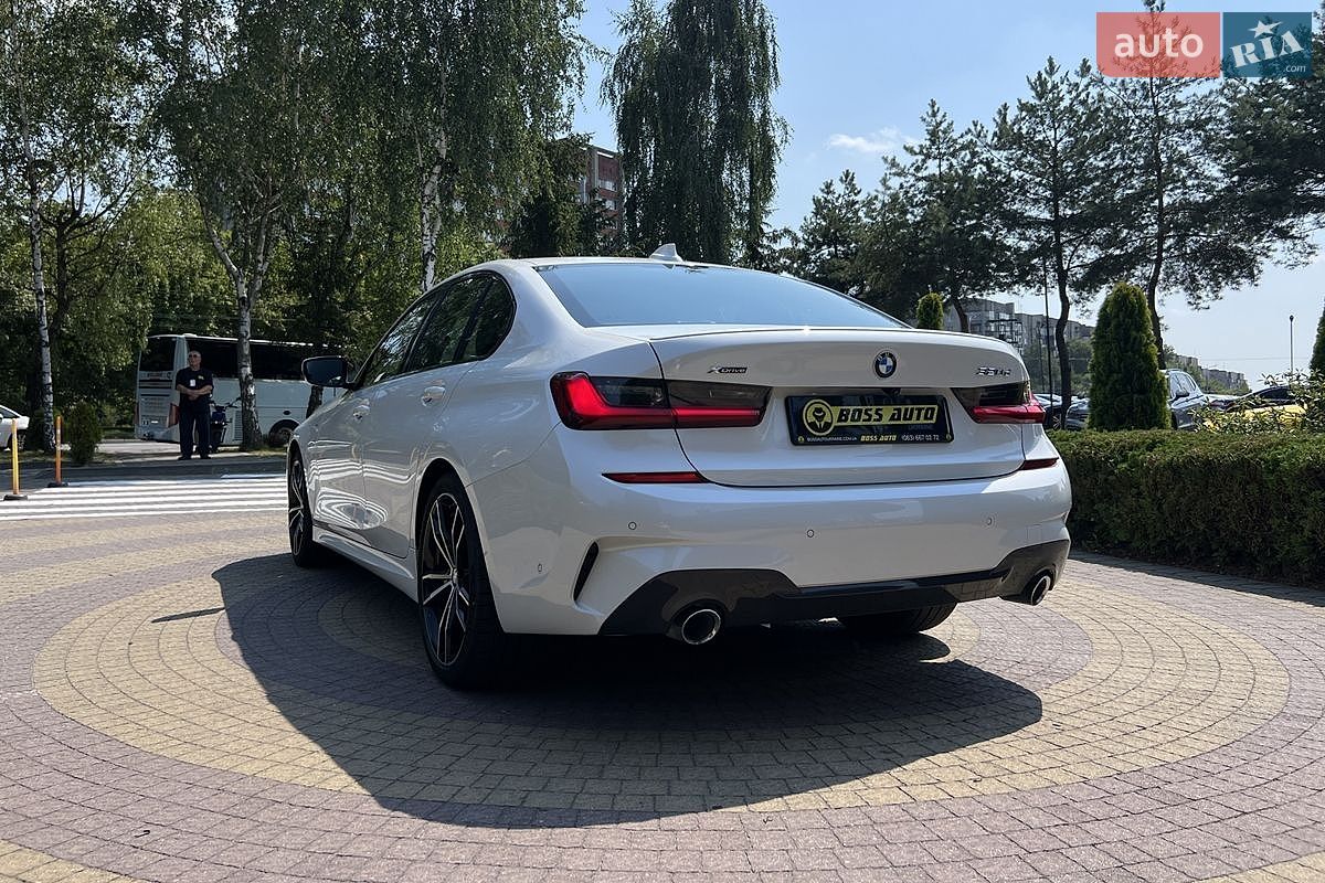BMW 3 Series 2022 VIN WBA5V780208C54377 фото оголошення 6 з 24