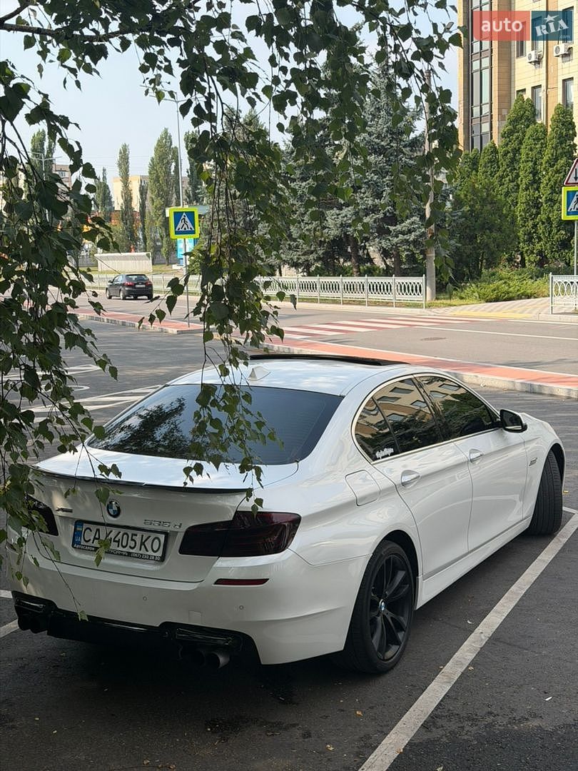 BMW 5 Series 2014 VIN WBAFV3C51ED685451 фото оголошення 6 з 19