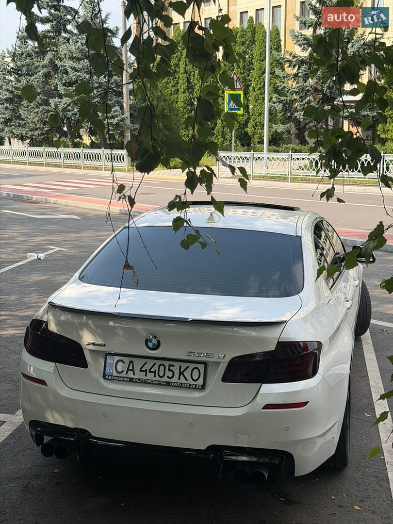 BMW 5 Series 2014 VIN WBAFV3C51ED685451 фото оголошення 7 з 19