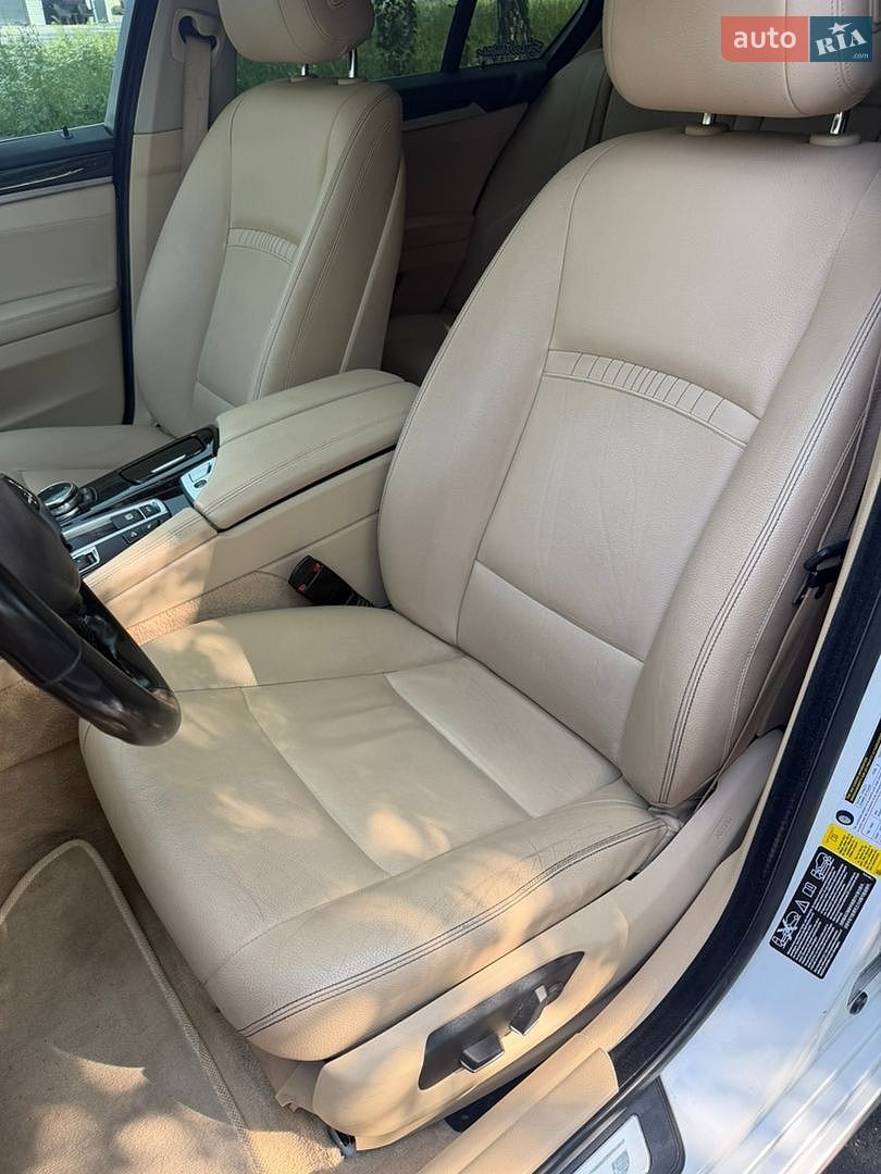 BMW 5 Series 2014 VIN WBAFV3C51ED685451 фото оголошення 10 з 19