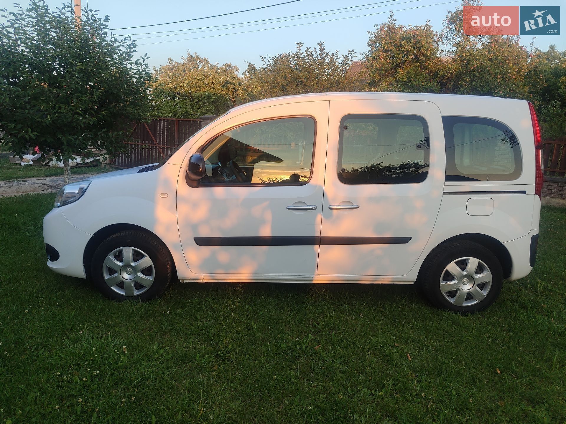 Renault Kangoo 2015 VIN VF1KW28B552850782 фото оголошення 5 з 20