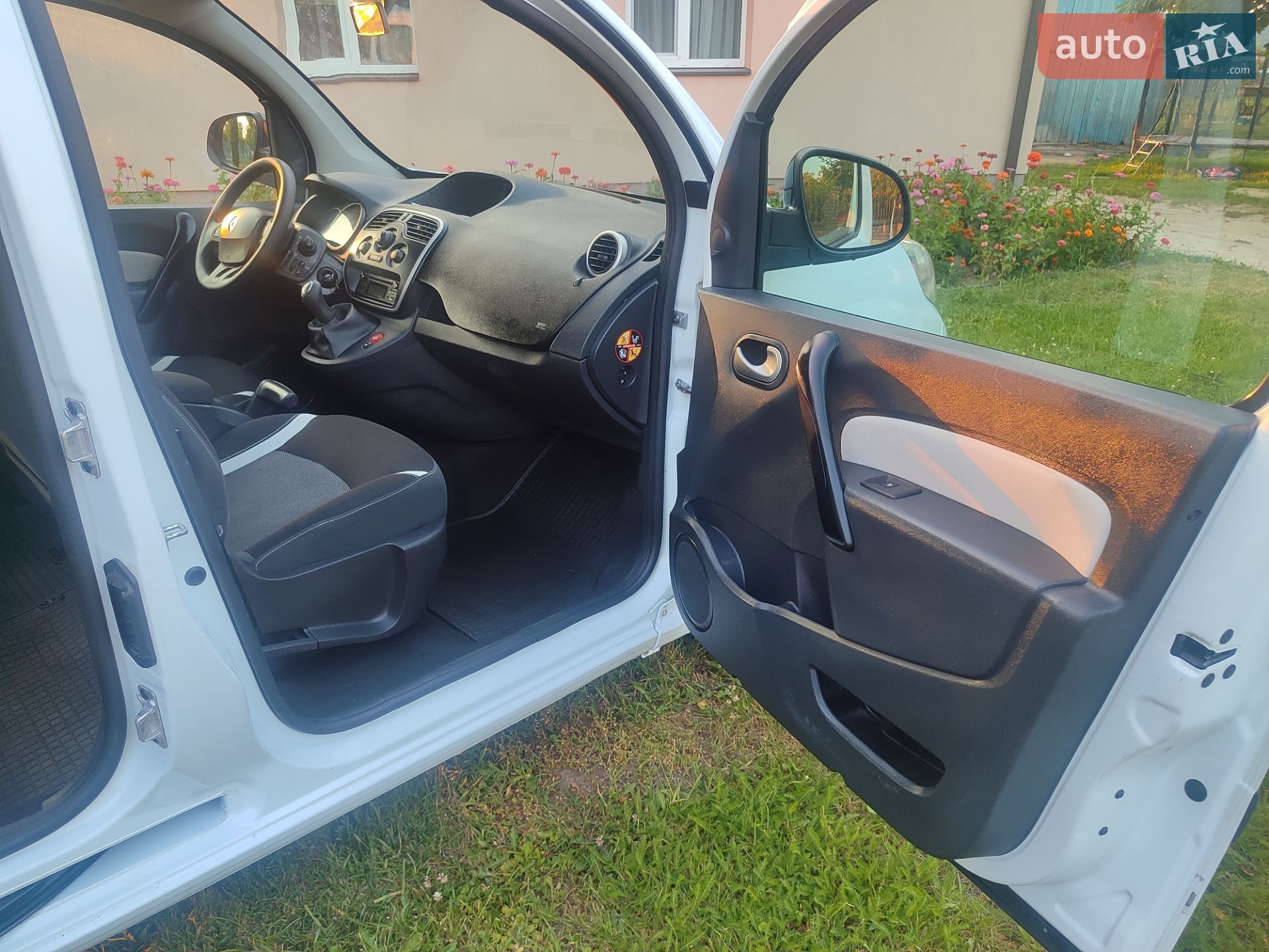 Renault Kangoo 2015 VIN VF1KW28B552850782 фото оголошення 12 з 20