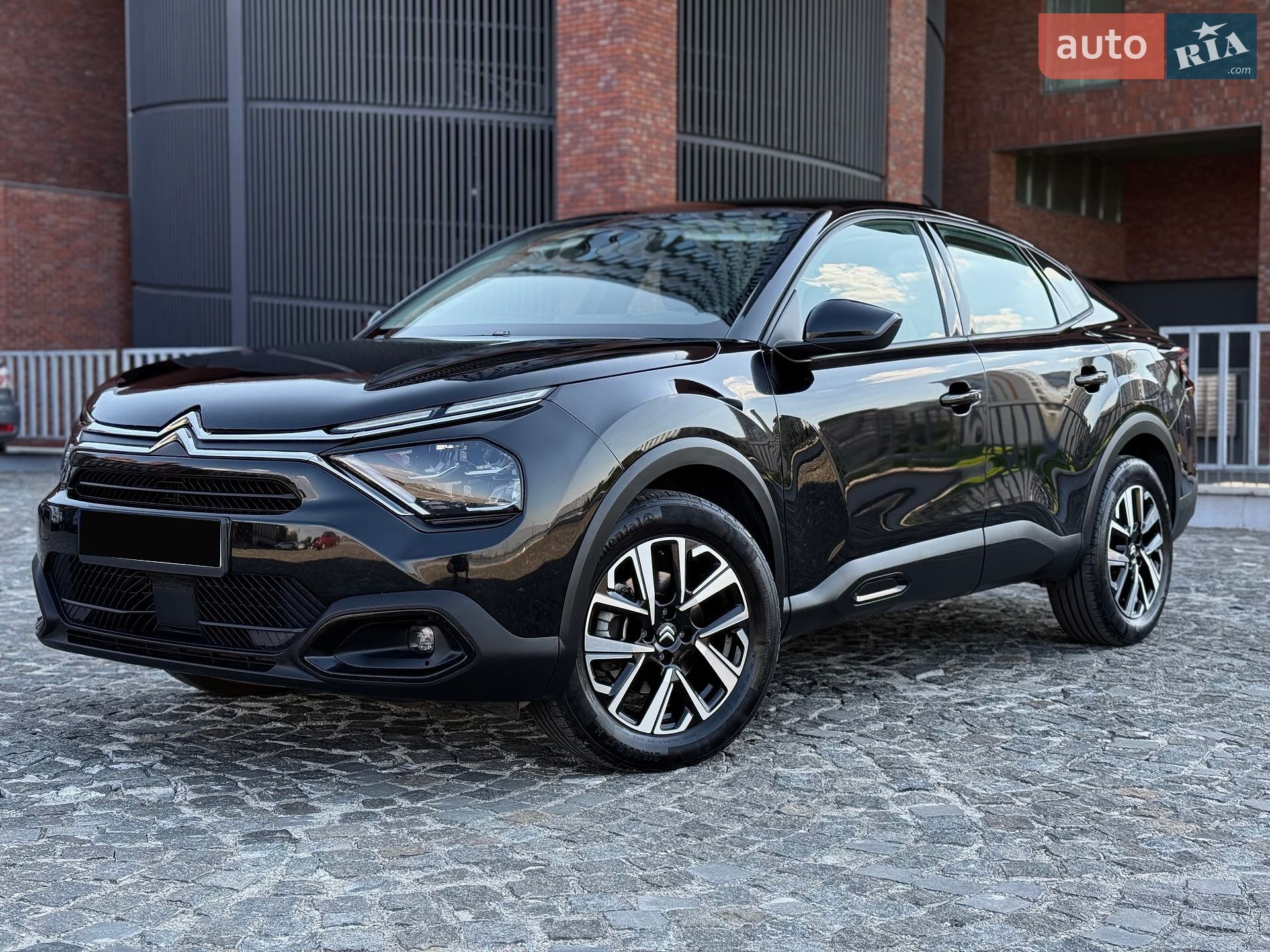 Citroen C4 X 2023 VIN VR7BEYHZBPE034402 фото оголошення 3 з 44