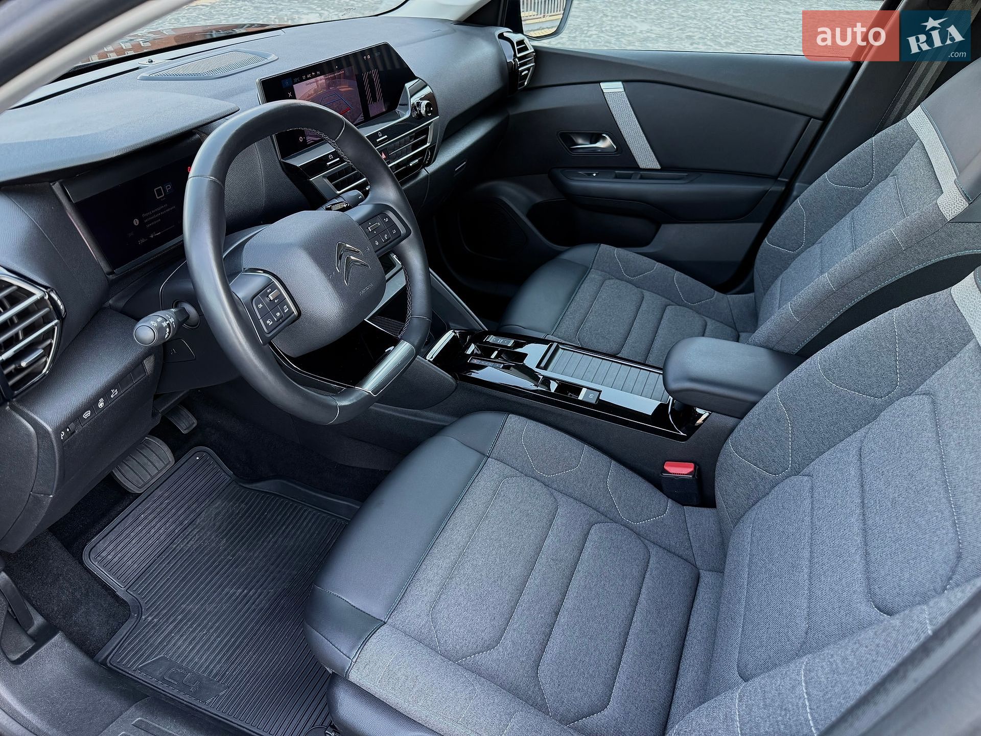 Citroen C4 X 2023 VIN VR7BEYHZBPE034402 фото оголошення 9 з 44
