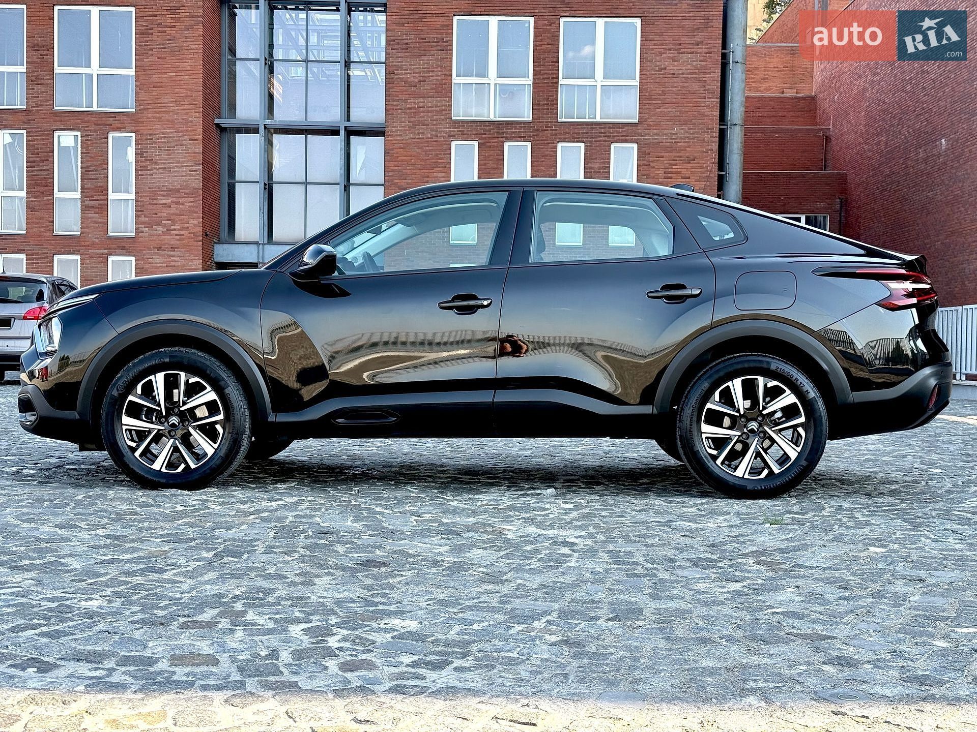 Citroen C4 X 2023 VIN VR7BEYHZBPE034402 фото оголошення 32 з 44