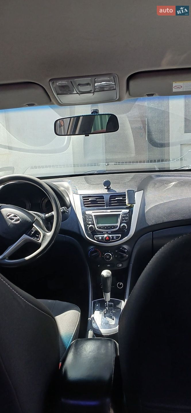 Hyundai Accent 2011 VIN Z94CU41DBBR078979 фото оголошення 7 з 9