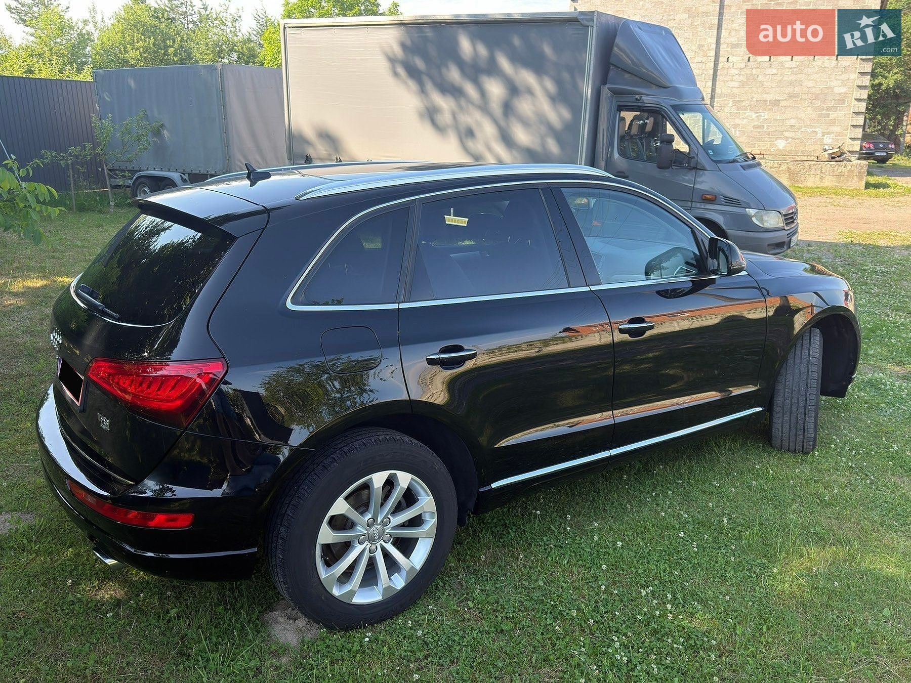 Audi Q5 2015 VIN WA1LFCFP5FA058135 фото оголошення 6 з 15