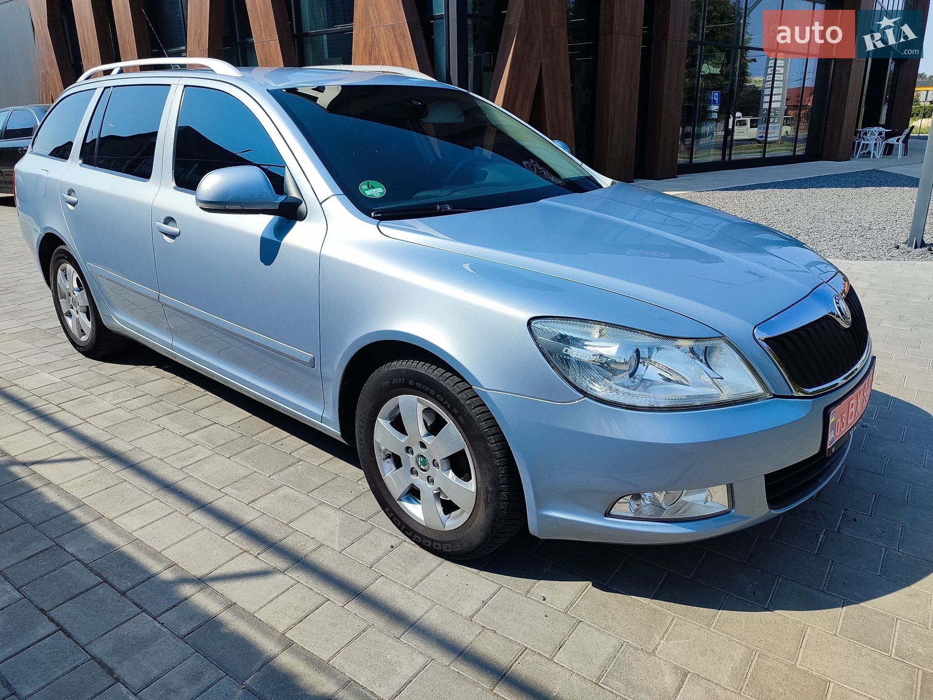 Skoda Octavia 2009 VIN TMBGK61Z192039495 фото оголошення 5 з 24