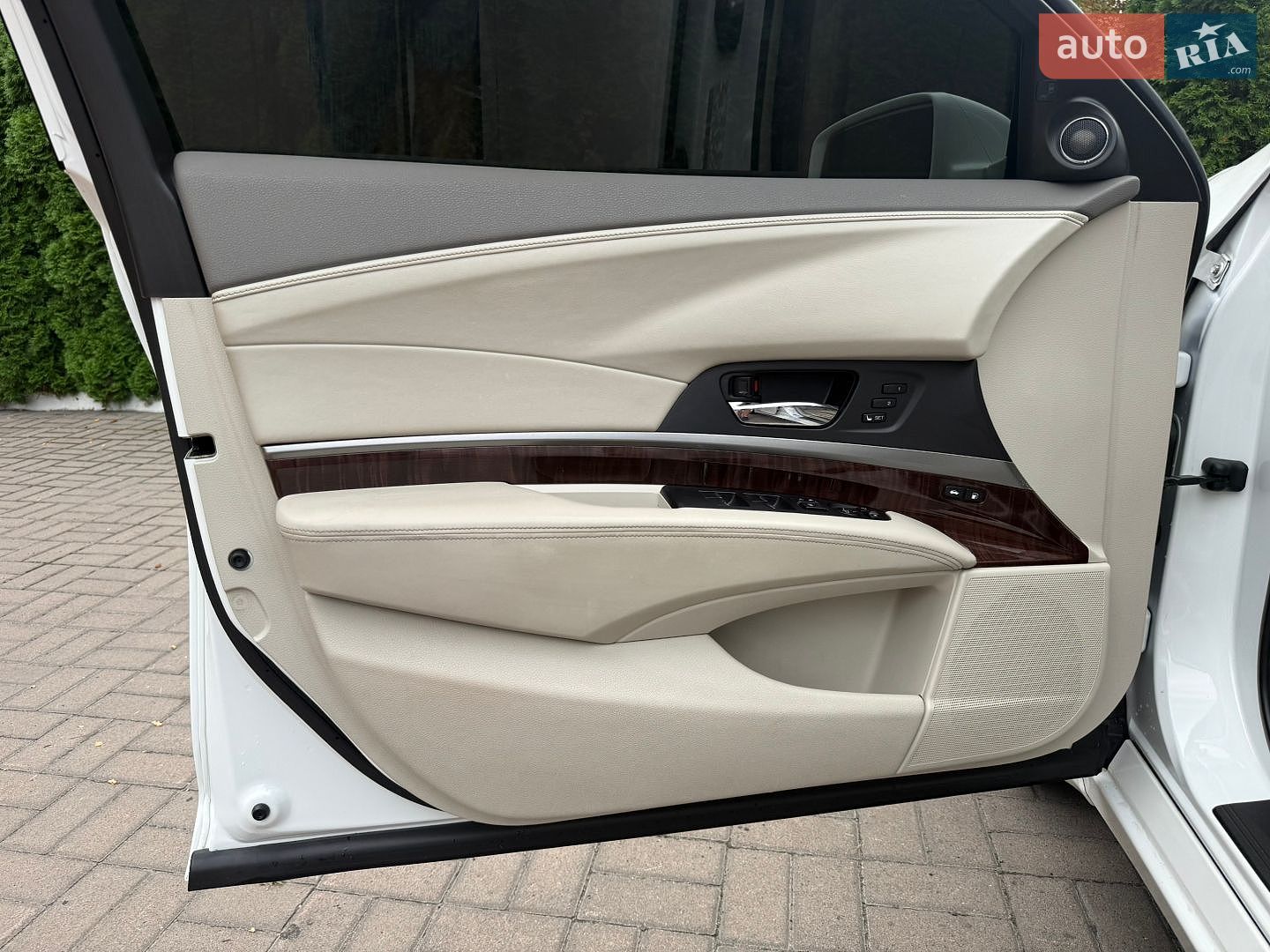 ACURA RLX 2014 VIN JH4KC2F5XEC000283 фото оголошення 24 з 43