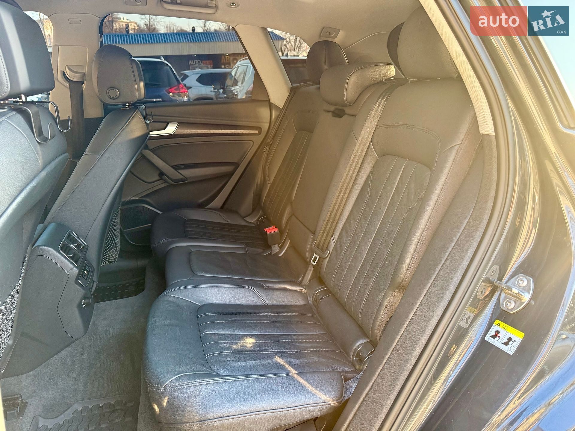 Audi Q5 2017 VIN WA1BNAFY2J2019016 фото оголошення 13 з 28
