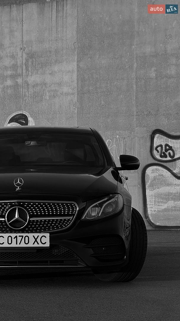 Mercedes-Benz E-Class 2019 VIN WDDZF4JB9KA630275 фото оголошення 18 з 18