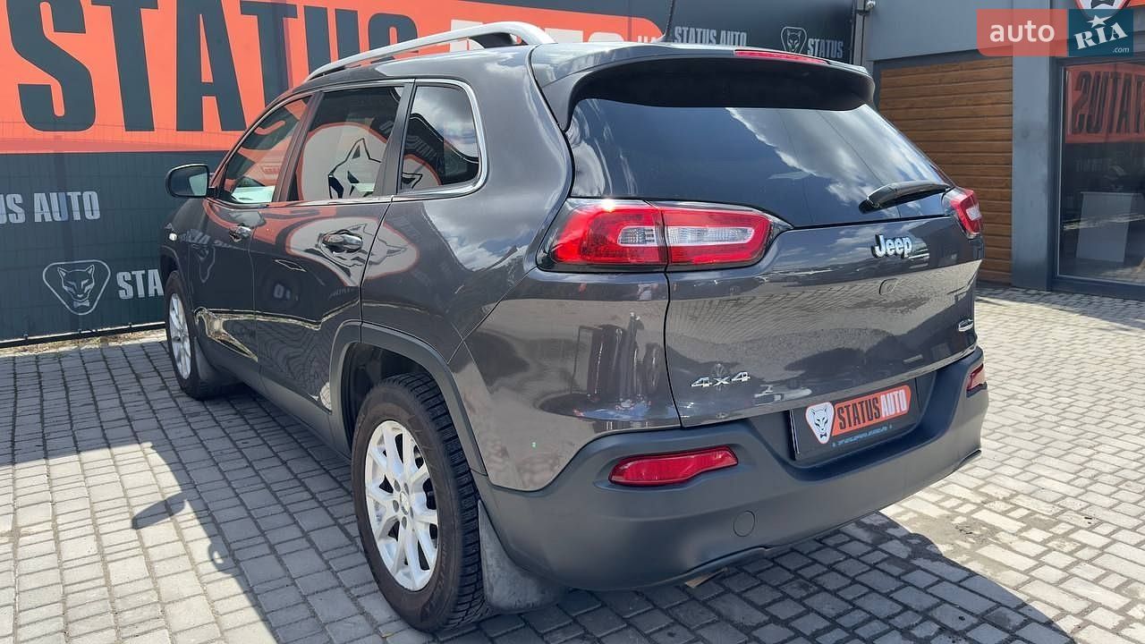 Jeep Cherokee 2017 VIN 1C4PJMLB2JD512630 фото оголошення 7 з 39