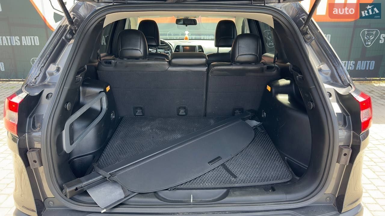 Jeep Cherokee 2017 VIN 1C4PJMLB2JD512630 фото оголошення 13 з 39