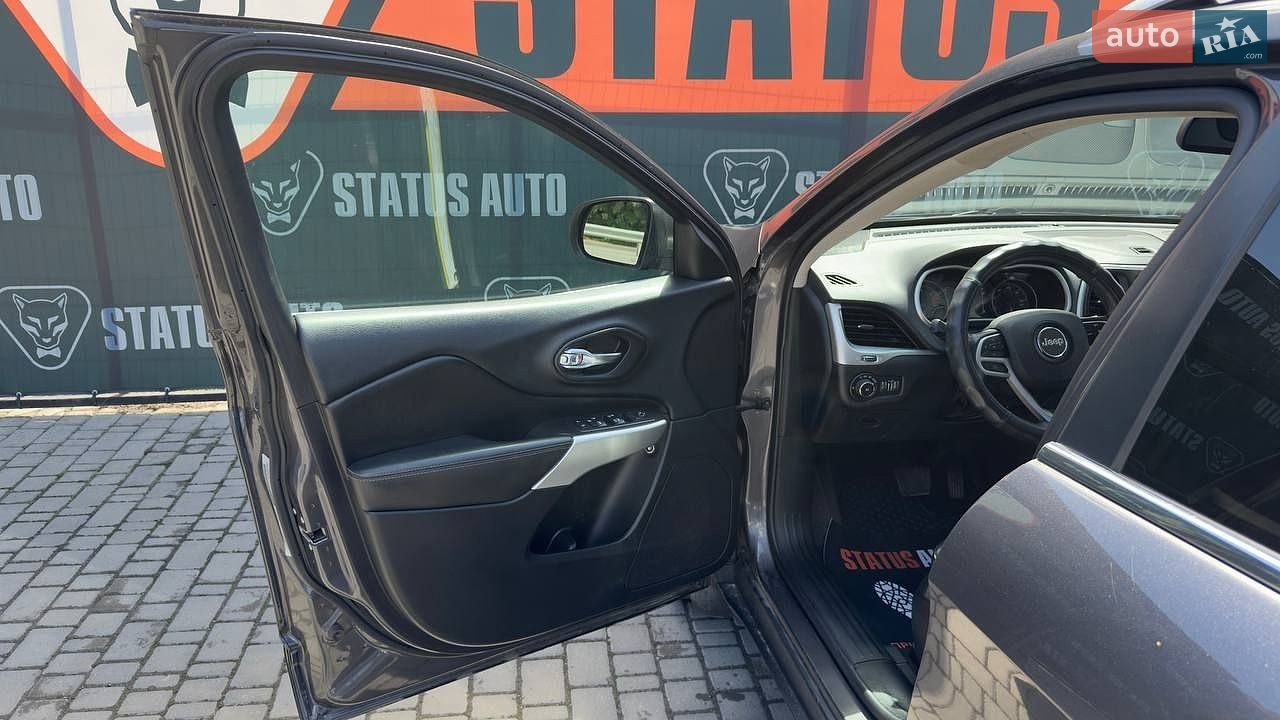 Jeep Cherokee 2017 VIN 1C4PJMLB2JD512630 фото оголошення 15 з 39