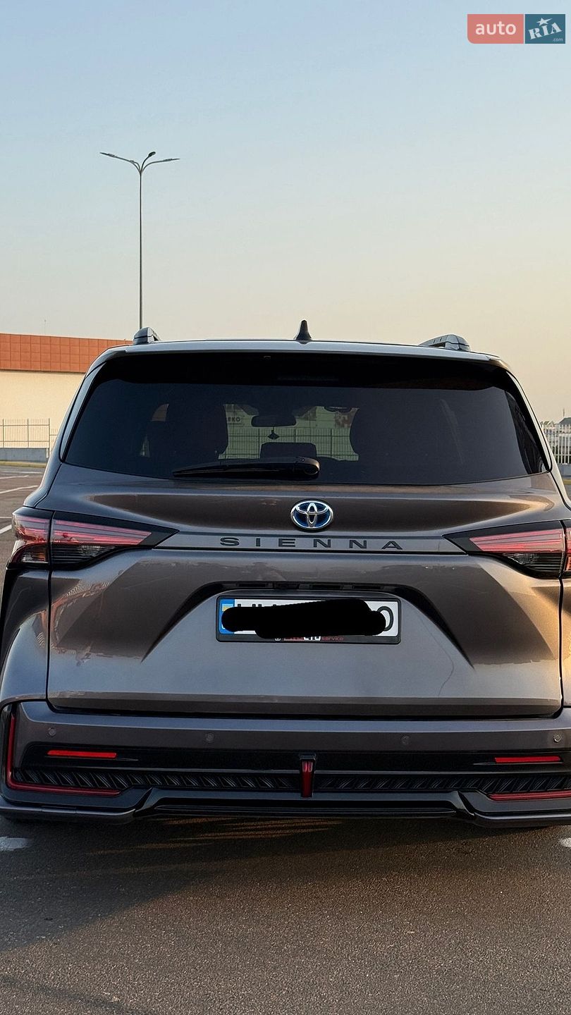 Toyota Sienna 2022 VIN 5TDKSKFC8NS071595 фото оголошення 2 з 10