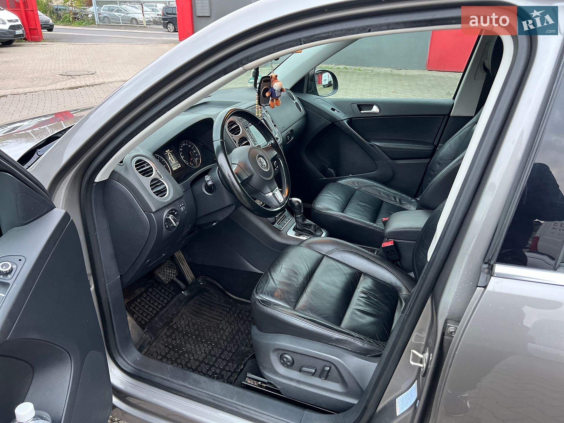 Volkswagen Tiguan 2011 VIN WVGZZZ5NZBW120892 фото оголошення 13 з 17