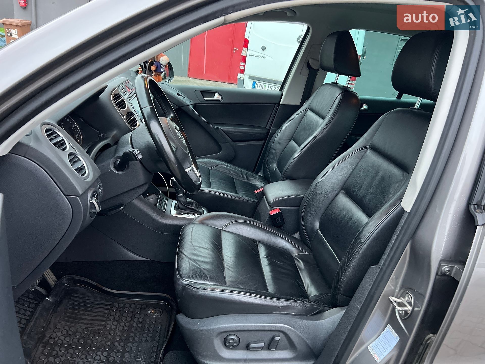 Volkswagen Tiguan 2011 VIN WVGZZZ5NZBW120892 фото оголошення 14 з 17