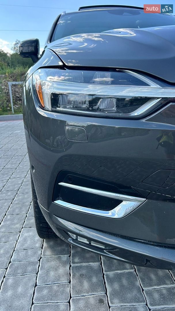 Volvo XC60 2017 VIN YV4A22RL5J1002486 фото оголошення 17 з 38