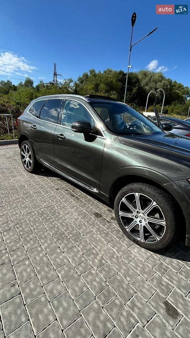 Volvo XC60 2017 VIN YV4A22RL5J1002486 фото оголошення 6 з 38