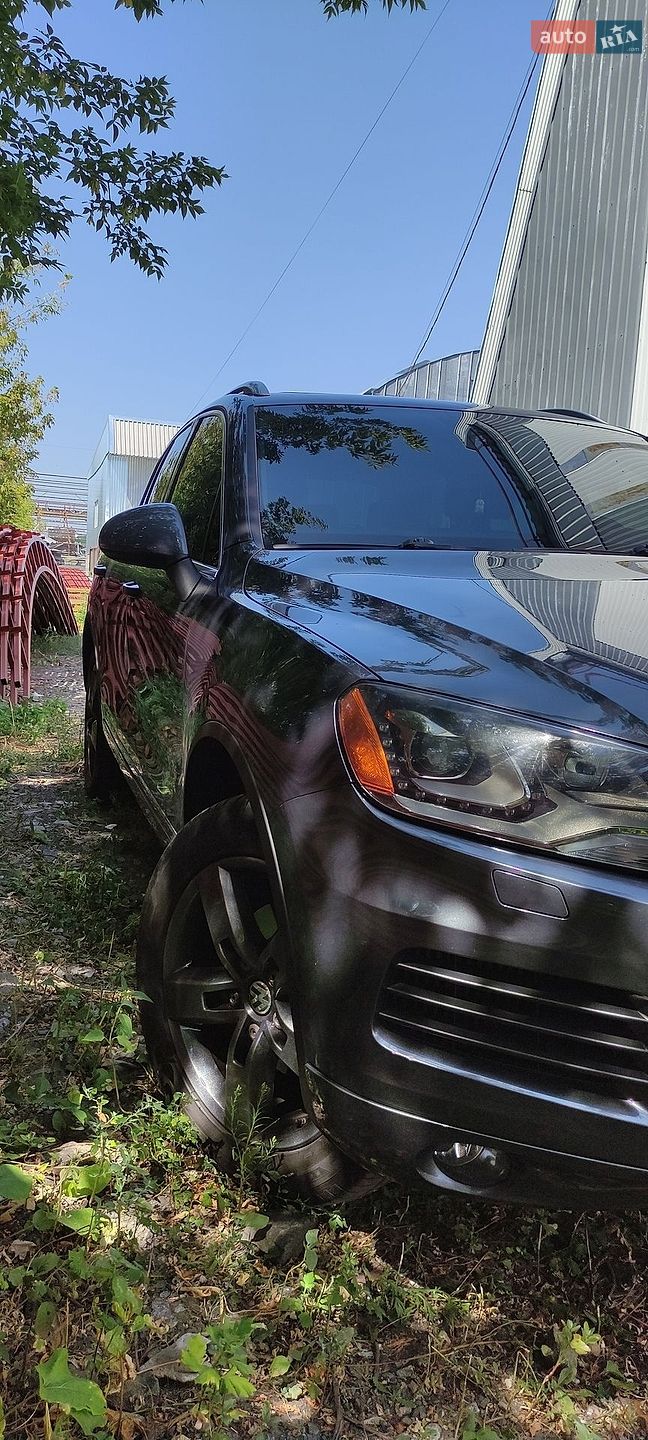 Volkswagen Touareg 2012 VIN WVGEP9BP6DD000904 фото оголошення 8 з 36