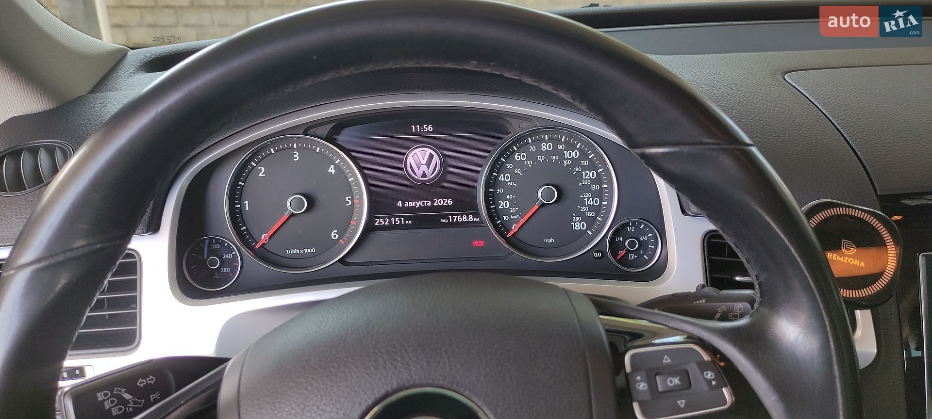 Volkswagen Touareg 2012 VIN WVGEP9BP6DD000904 фото оголошення 28 з 36