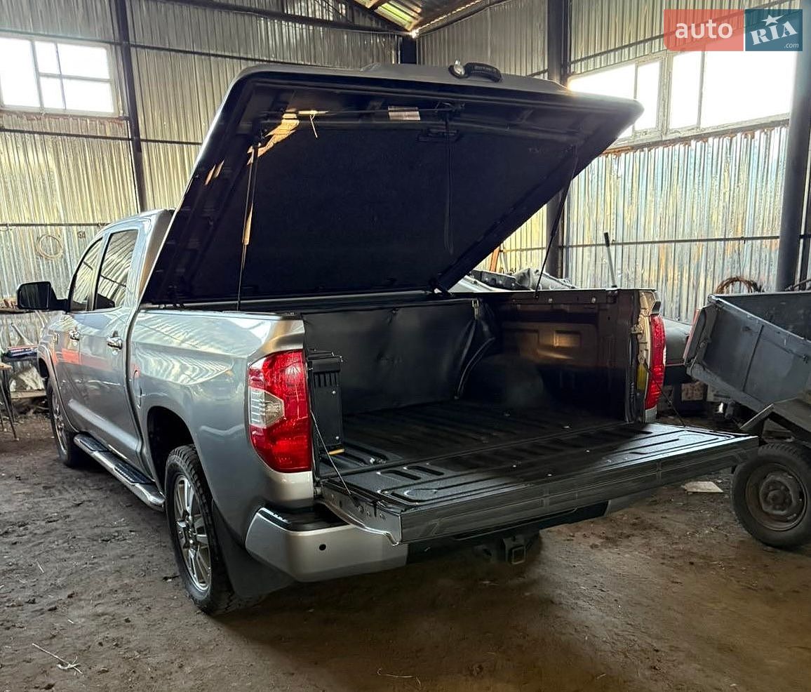 Toyota Tundra 2015 VIN 5TFAW5F19FX466137 фото оголошення 3 з 16