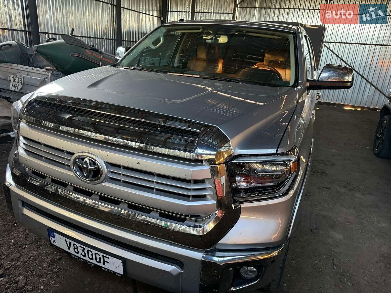 Toyota Tundra 2015 VIN 5TFAW5F19FX466137 фото оголошення 9 з 16