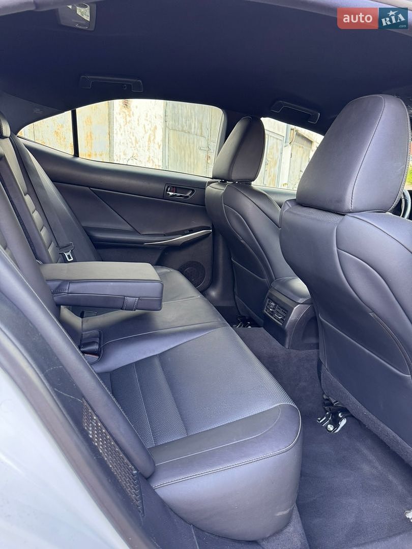 Lexus IS 2014 VIN JTHBH5D2305028483 фото оголошення 18 з 18