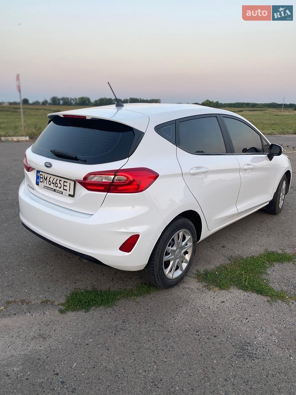 Ford Fiesta 2018 VIN WF0JXXGAHJJY13359 фото оголошення 6 з 26