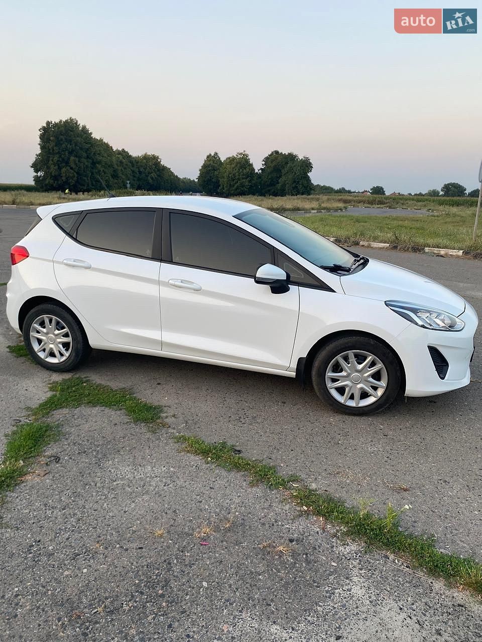 Ford Fiesta 2018 VIN WF0JXXGAHJJY13359 фото оголошення 7 з 26