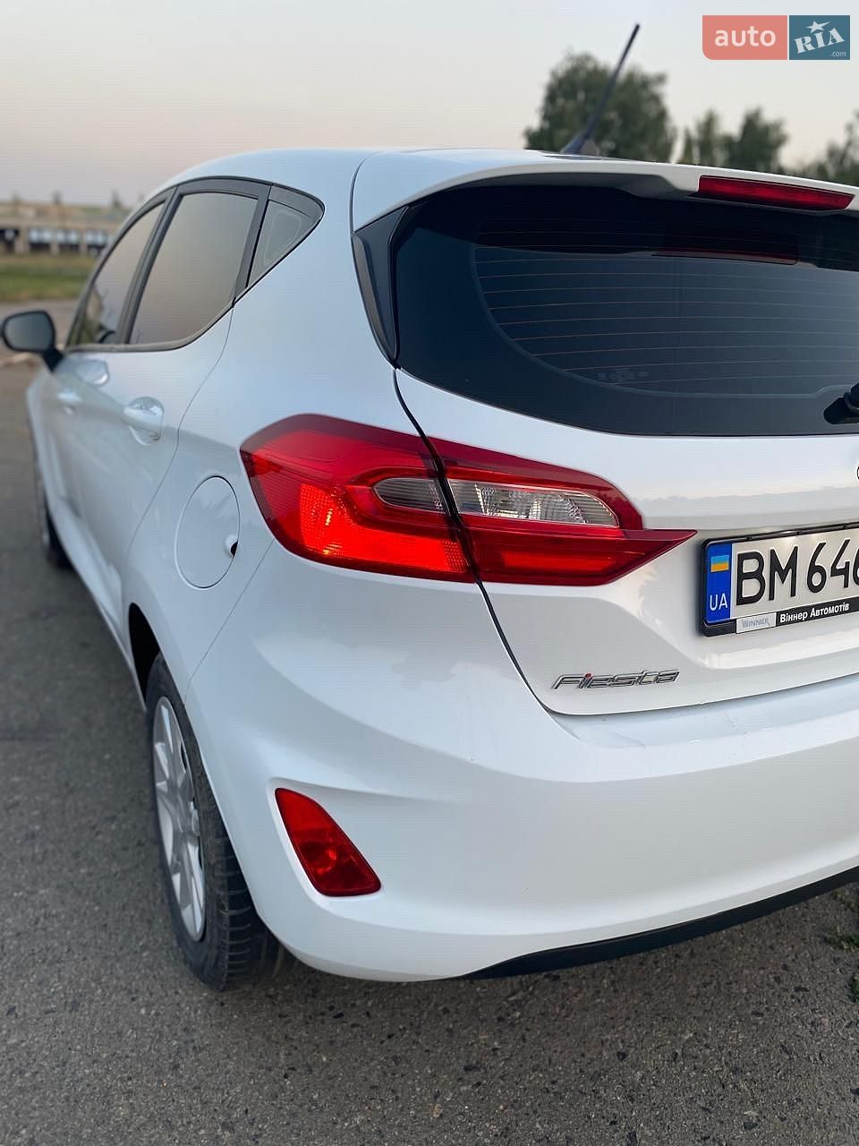 Ford Fiesta 2018 VIN WF0JXXGAHJJY13359 фото оголошення 9 з 26